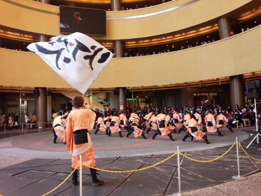 よさこい北九州市立大学よさこいサークル灯炎